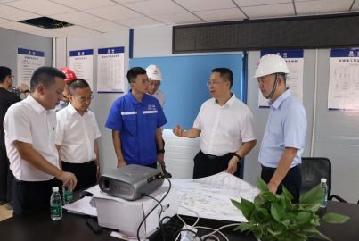 新材料集团党委书记、董事长耿立才赴尊龙凯时矿产调研督导慰问